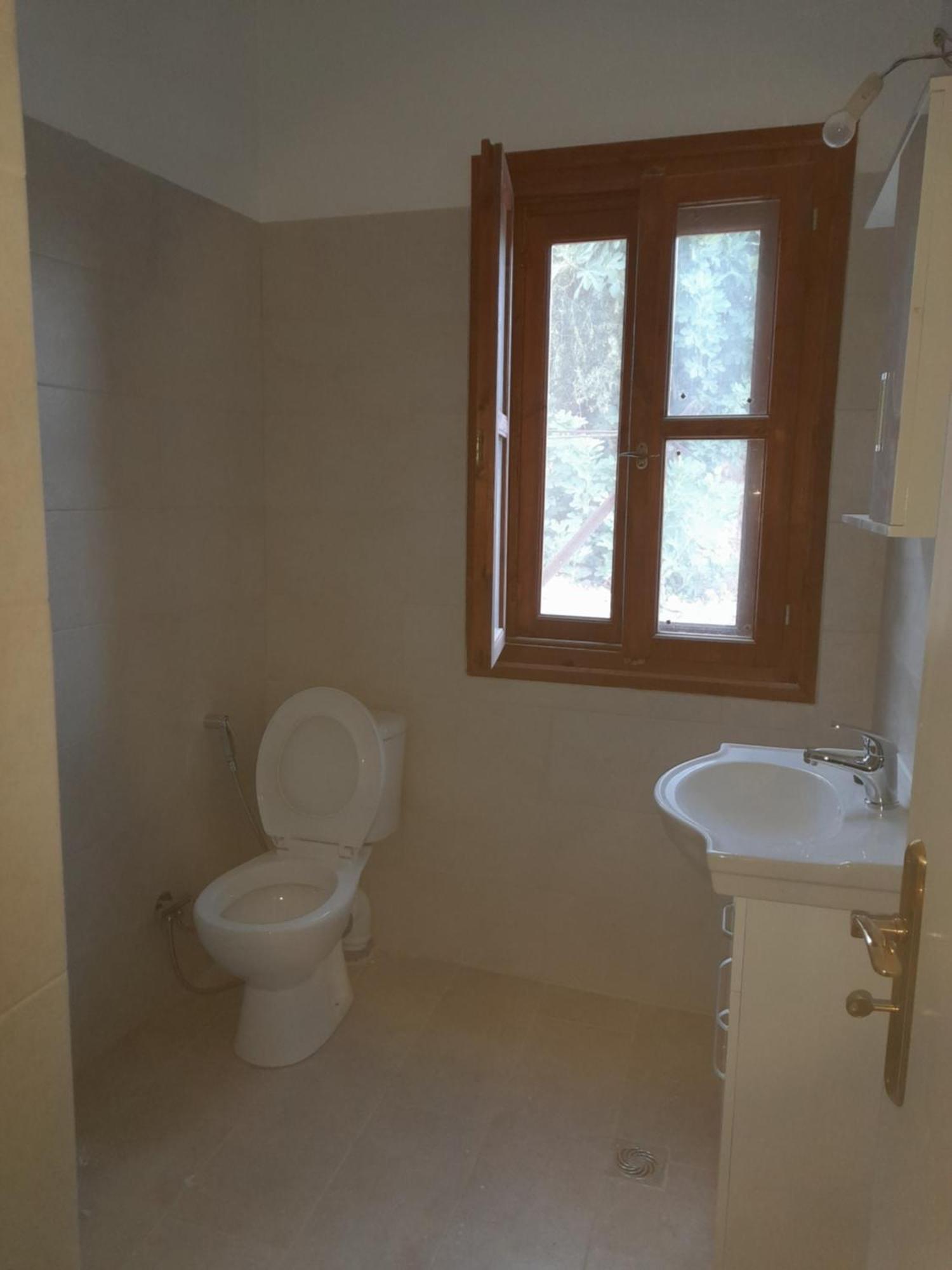 Oasis 1 Apartment Meyísti Екстериор снимка